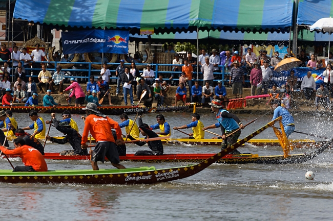 Phimai boat races-2013-019